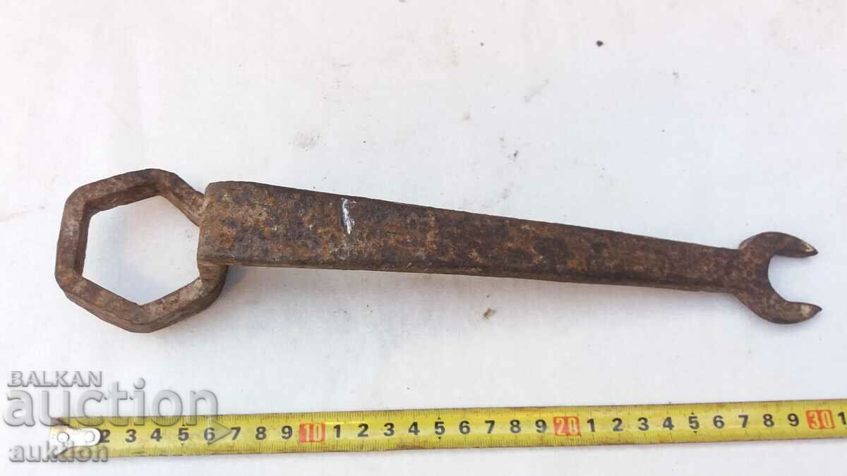 Delivery of FORGED RENAISSANCE KEY OF PHAETON, TWO-WHEEL, WAGON Delivery of FORGED RENAISSANCE KEY OF PHAETON, TWO-WHEEL, WAGON