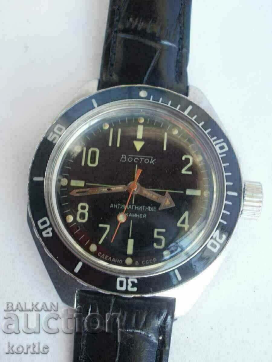 Vostok Vostok men's military diver manual Russian watch
