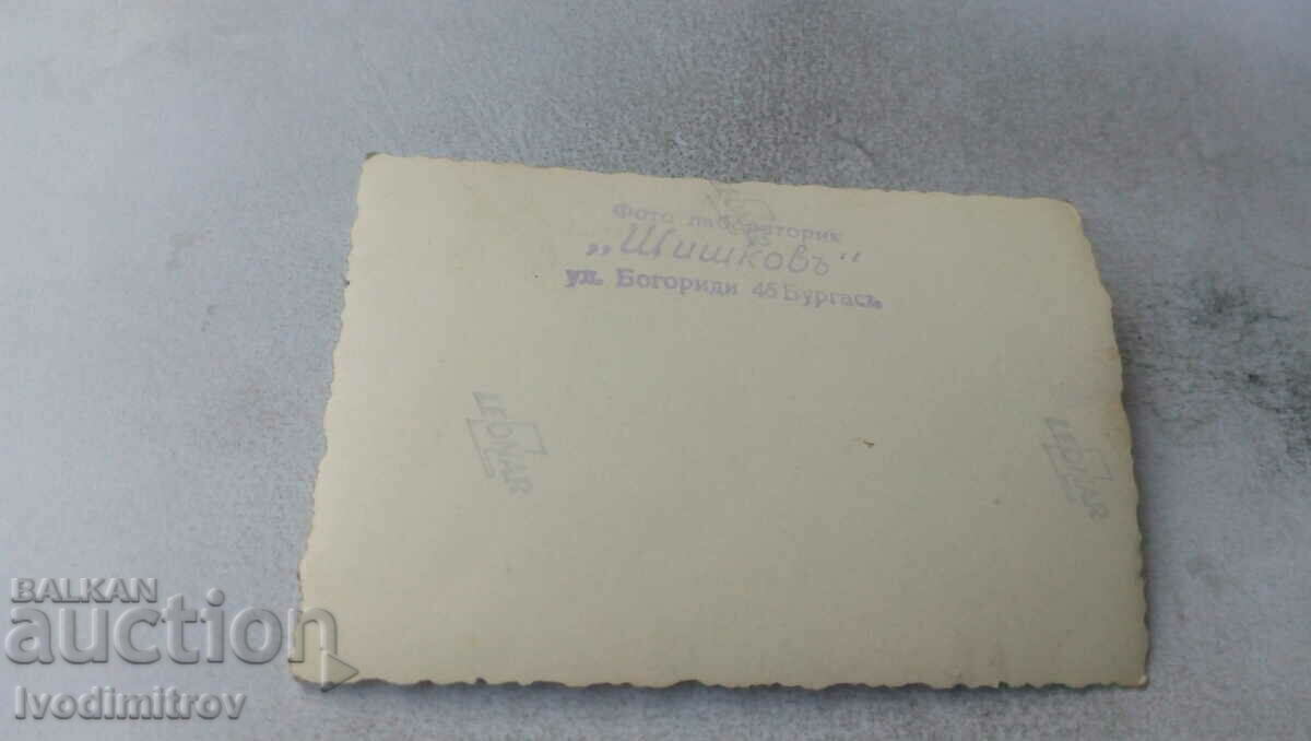 Photo Burgas Men on the square with price 3.65 BGN | € 1.87 Photo Burgas Men on the square with price 3.65 BGN | € 1.87