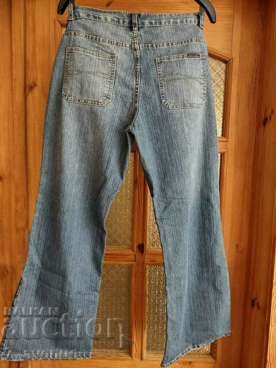 Auction Jeans blue, elegant DjKv 09/22/2022 Auction Jeans blue, elegant DjKv 09/22/2022