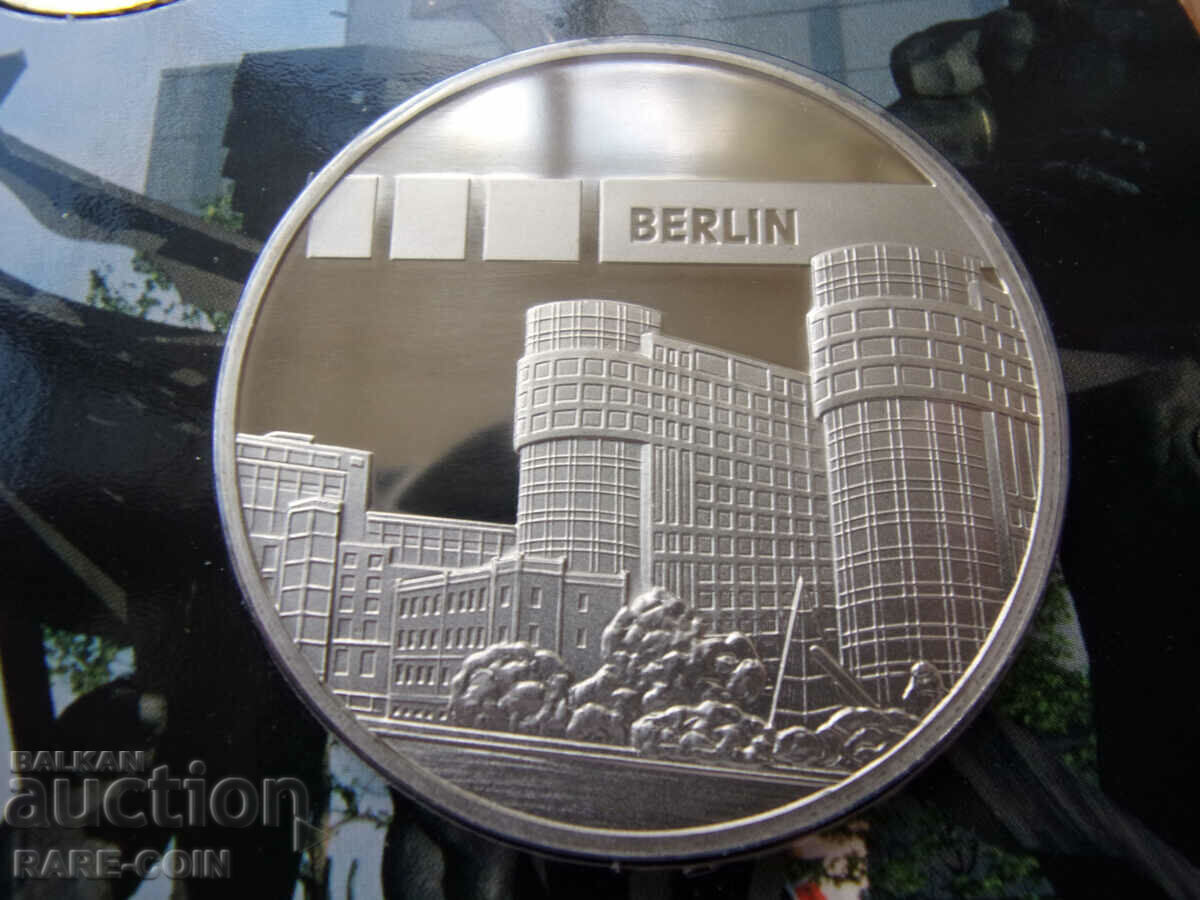 Livrarea RS(43) Berlin Set 8 monede euro 2003 Medalie de argint UNC Rare
