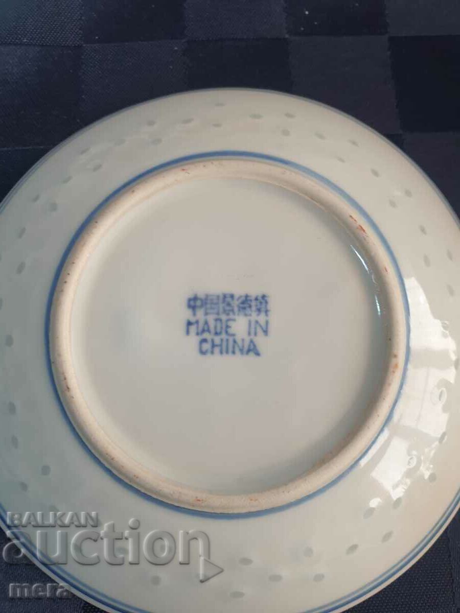 Porcelain Chinese bowls, spoons and saucers - 4 sets. - 7 Porcelain Chinese bowls, spoons and saucers - 4 sets. - 7