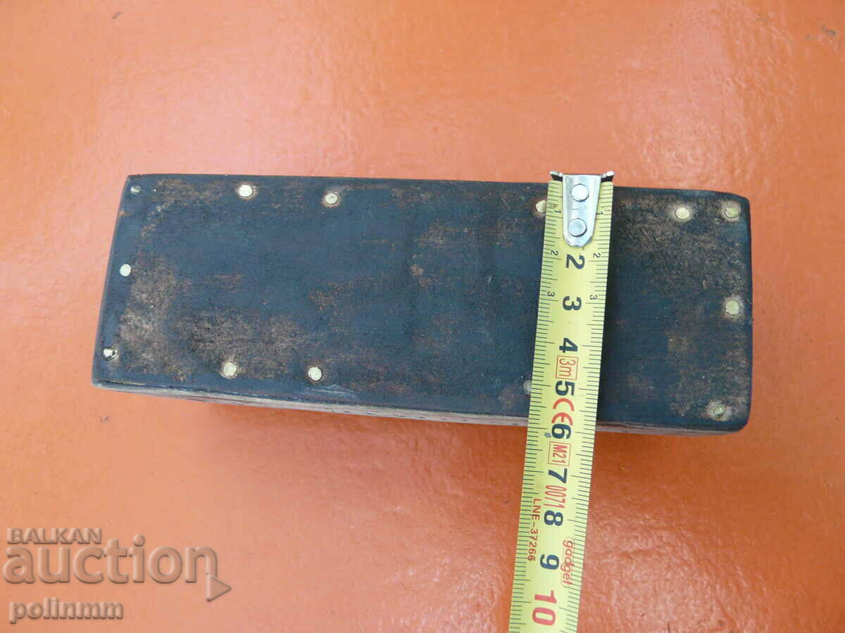 Delivery of Old barber belgium