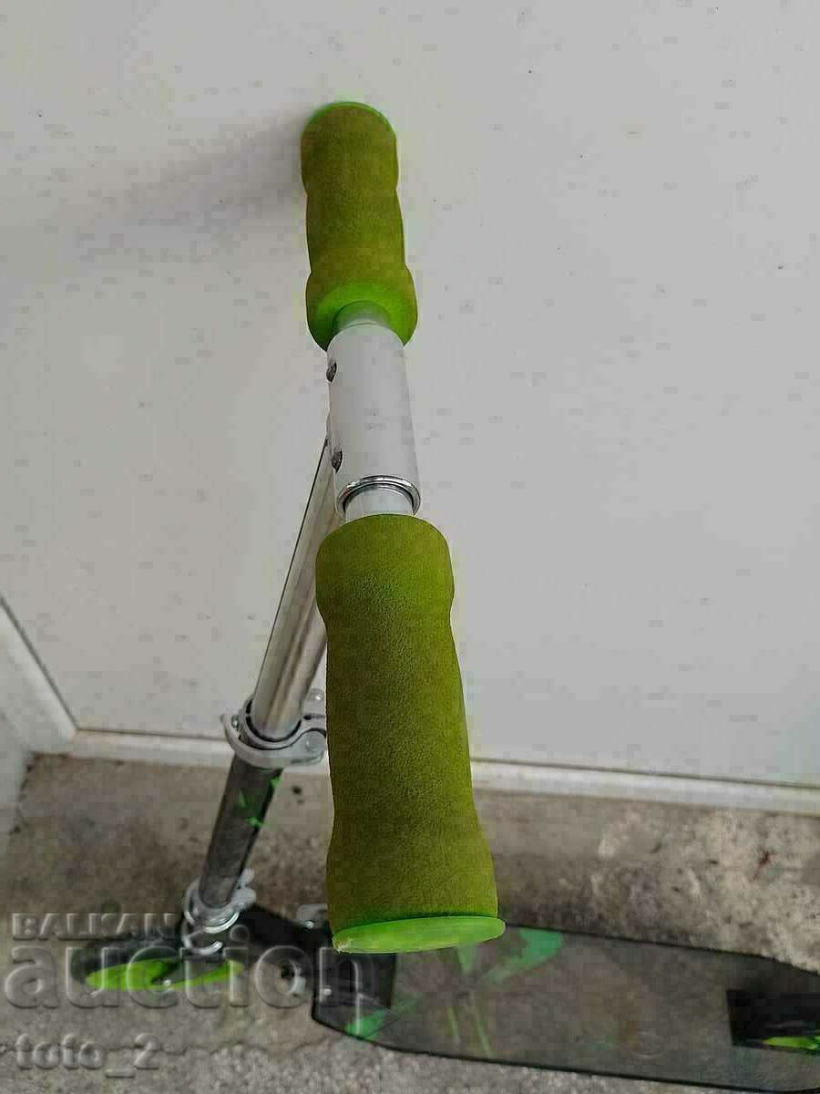 ΕΞΑΙΡΕΤΙΚΟ ΠΤΥΣΣΟΜΕΝΟ ΠΑΙΔΙΚΟ ΠΑΤΙΝΙ - ΕΚΠΤΩΣΗ με τιμή € 30.50 | 59.65 BGN