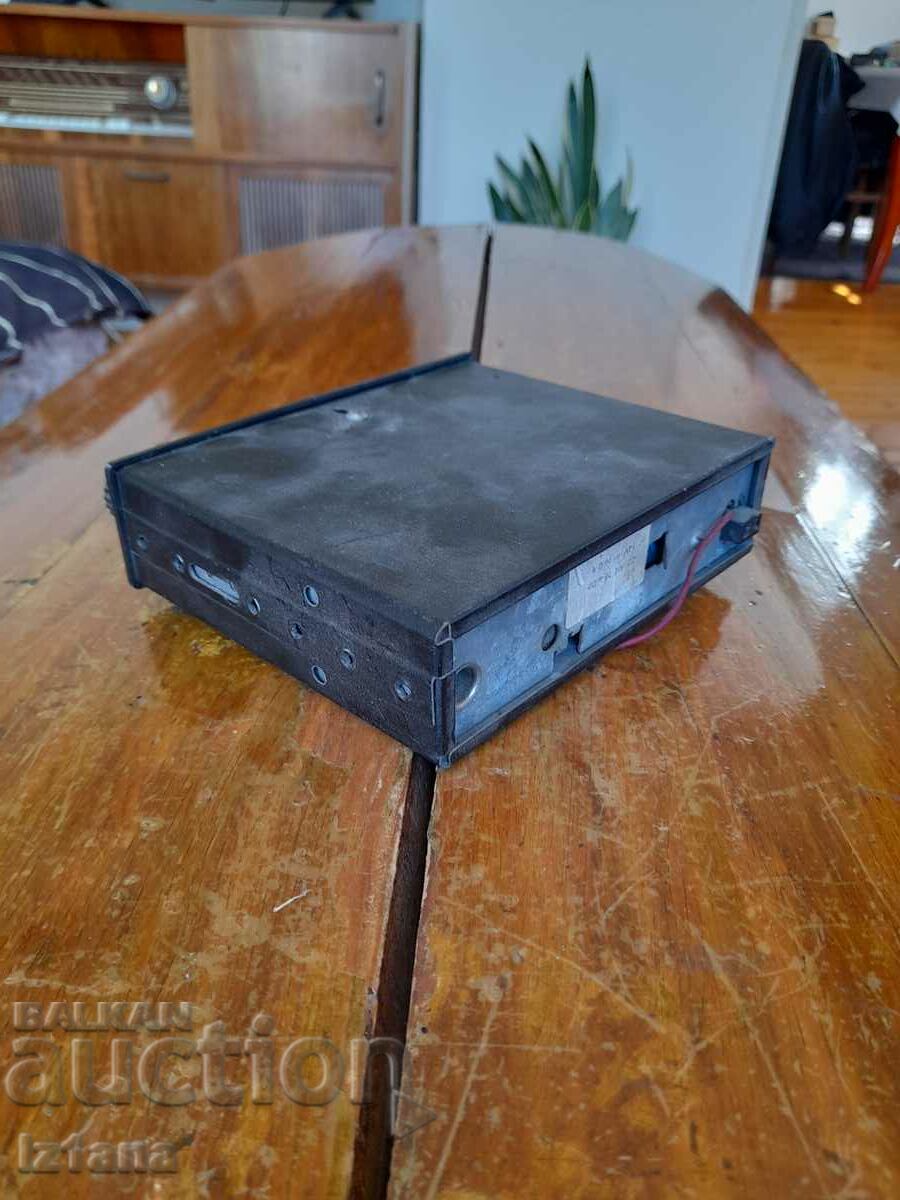 Παράδοση Παλιό ραδιόφωνο αυτοκινήτου Philips Παράδοση Παλιό ραδιόφωνο αυτοκινήτου Philips