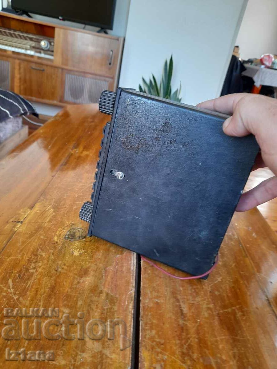 Παλιό ραδιόφωνο αυτοκινήτου Philips - 5 Παλιό ραδιόφωνο αυτοκινήτου Philips - 5