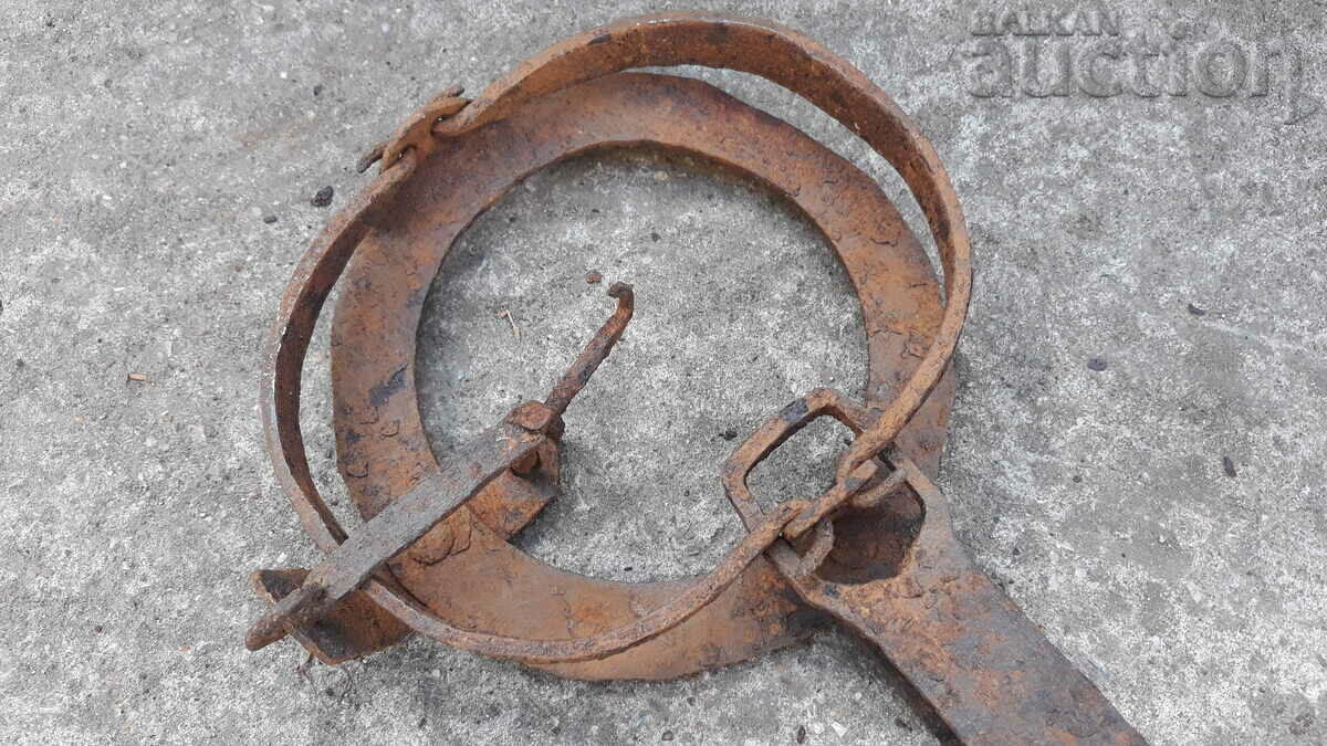 Auction antique primitive small forged trap for white gold WORKING Auction antique primitive small forged trap for white gold WORKING