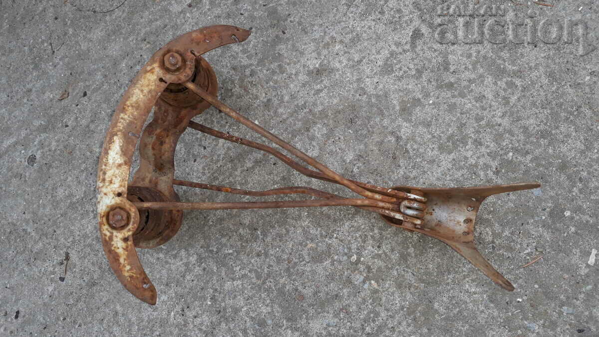 Auction  antique leather bicycle wheel seat