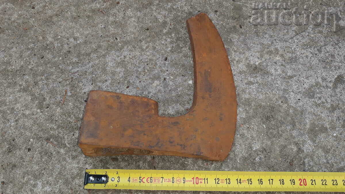 ancient primitive axe - 5 ancient primitive axe - 5