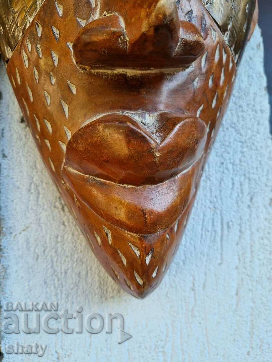 The huge African mask - 6 The huge African mask - 6