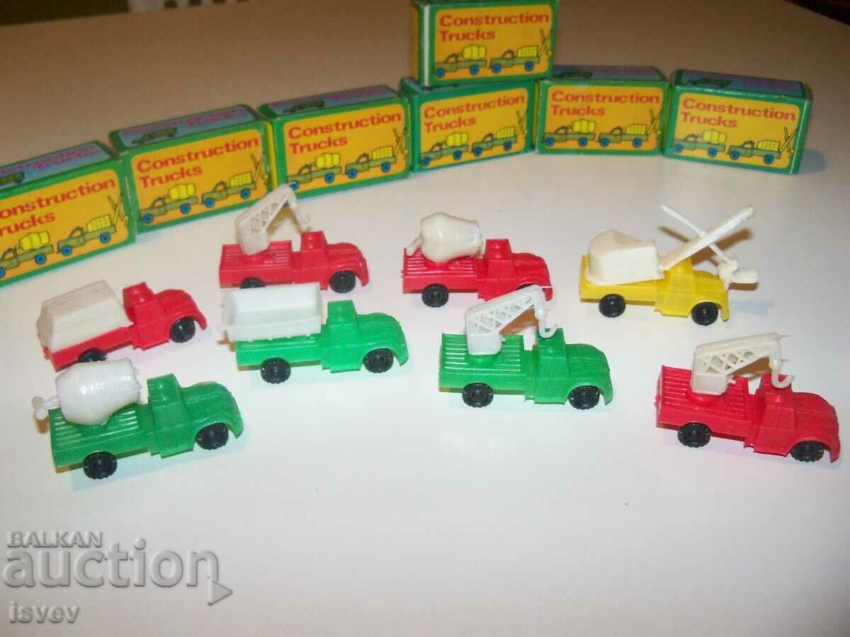 8 φορτηγά παιχνίδια που κατασκευάστηκαν στο Χονγκ Κονγκ το 1960. - 6 8 φορτηγά παιχνίδια που κατασκευάστηκαν στο Χονγκ Κονγκ το 1960. - 6