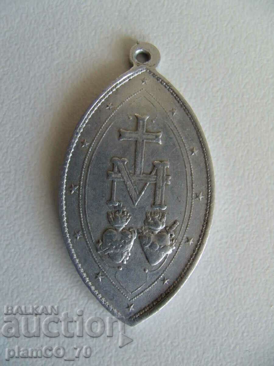 #*6557 Medalion vechi catolic cu preț 5.00 BGN | € 2.56 #*6557 Medalion vechi catolic cu preț 5.00 BGN | € 2.56