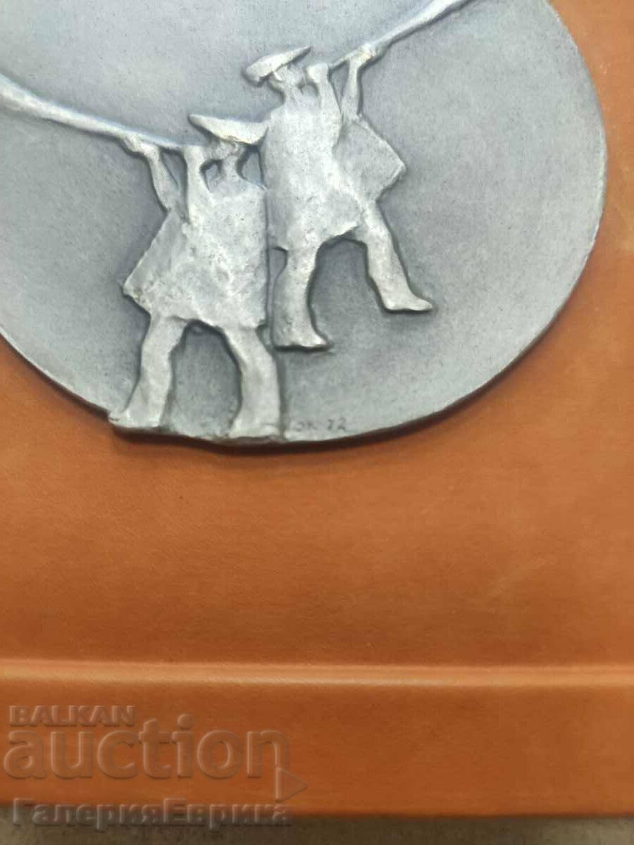 Delivery of Plaque TATRAN/Tatran authors 1972. Initials and year Delivery of Plaque TATRAN/Tatran authors 1972. Initials and year