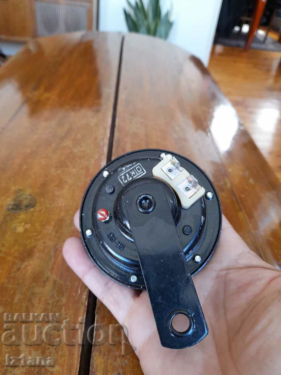 Delivery of Old Russian car horn Delivery of Old Russian car horn