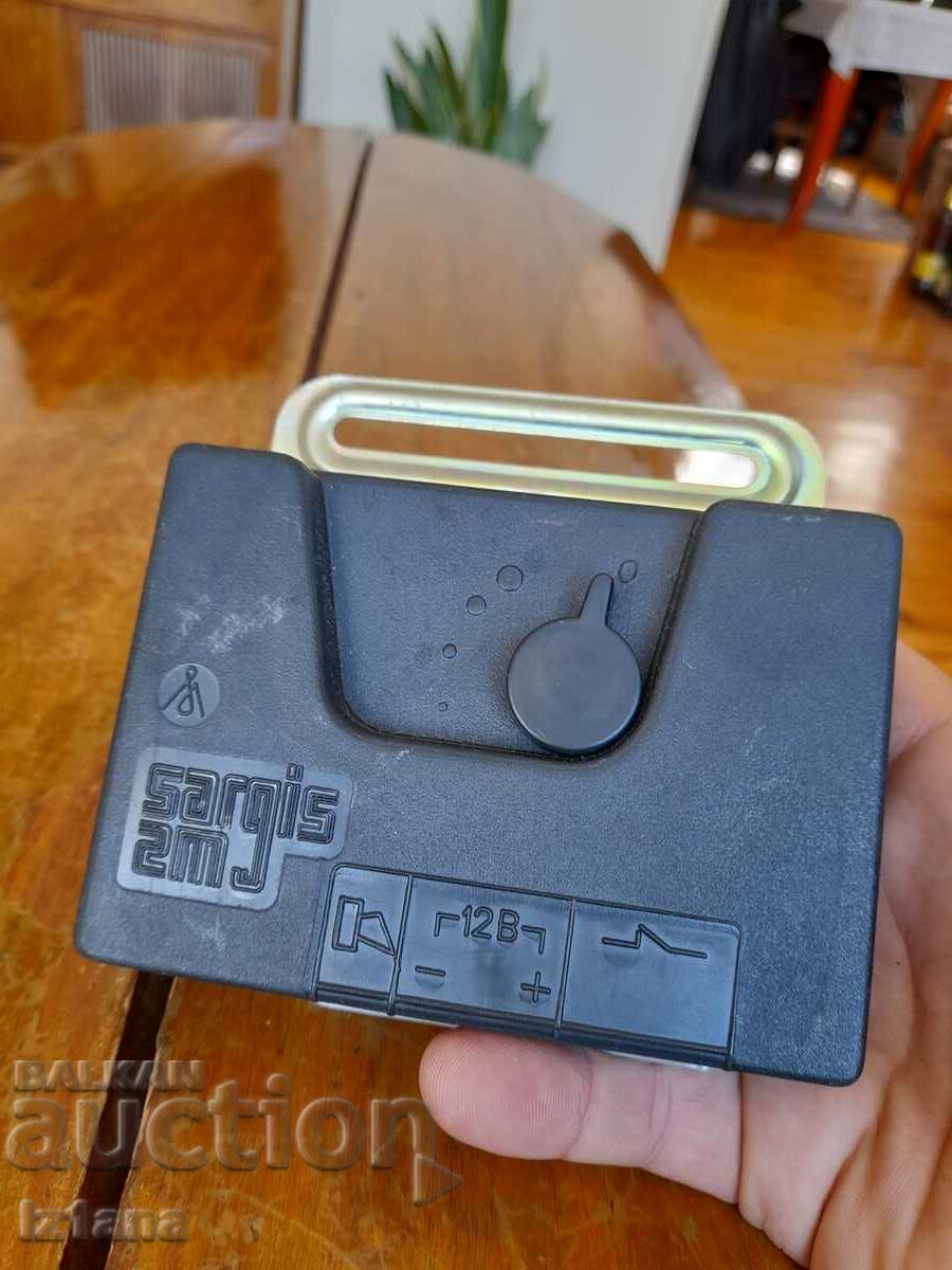 Auction Old Sargis 2M car alarm Auction Old Sargis 2M car alarm
