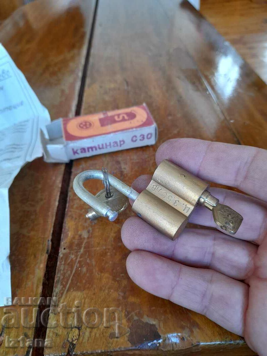 Old padlock C30 - 5 Old padlock C30 - 5