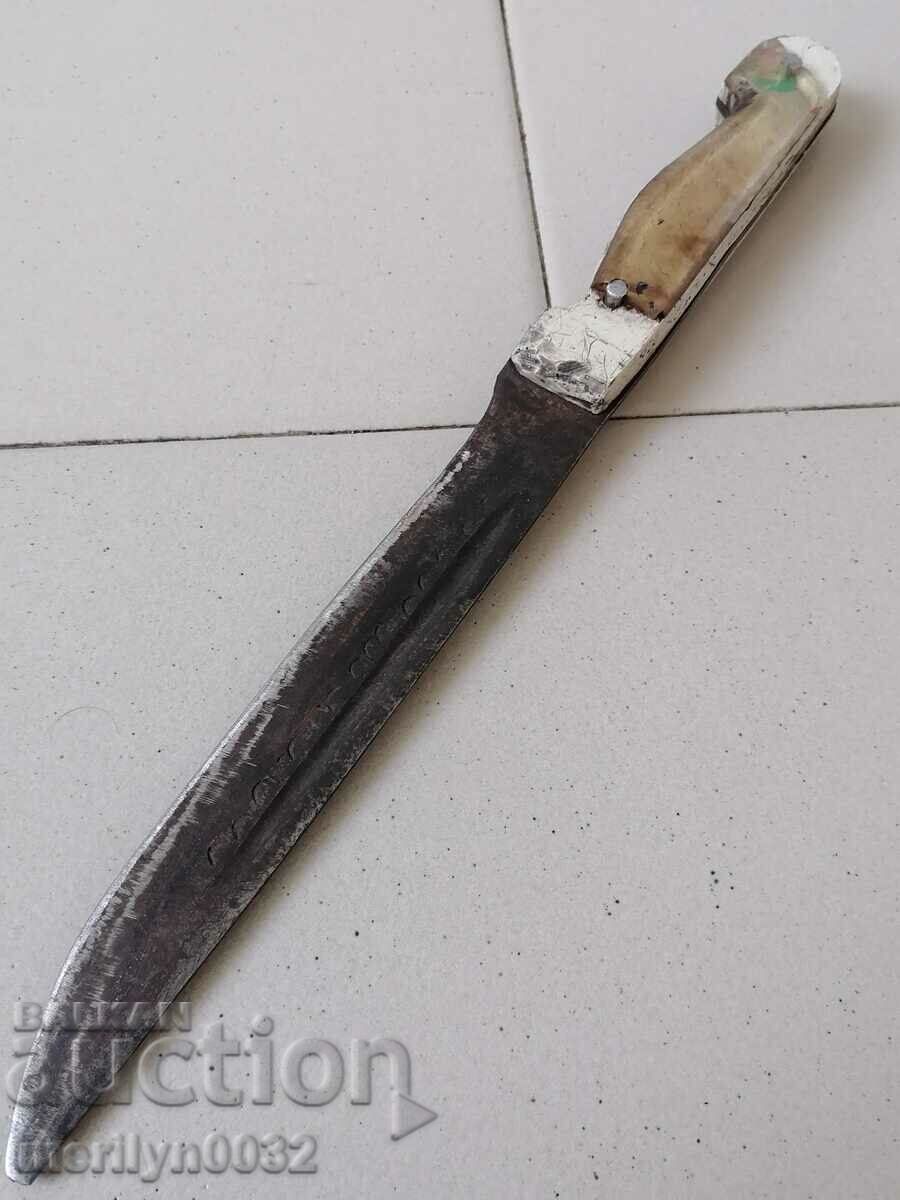 Auction Old knife with karakulak engravings, stem blade Auction Old knife with karakulak engravings, stem blade
