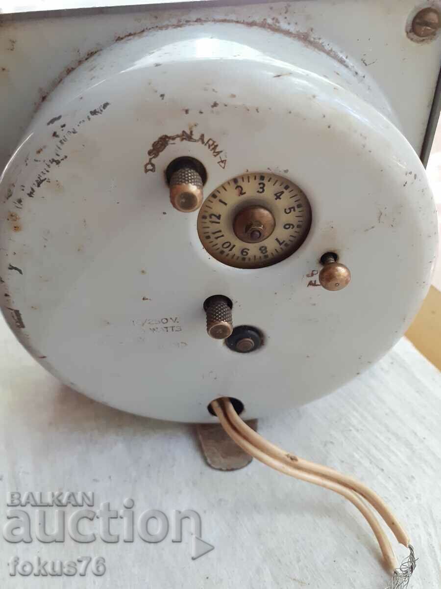 Delivery of Old Scottish electric clock Delivery of Old Scottish electric clock