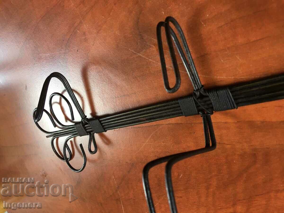 HANGER HANGER ANTIQUE WREATED METAL with price 29.00 BGN | € 14.83 HANGER HANGER ANTIQUE WREATED METAL with price 29.00 BGN | € 14.83