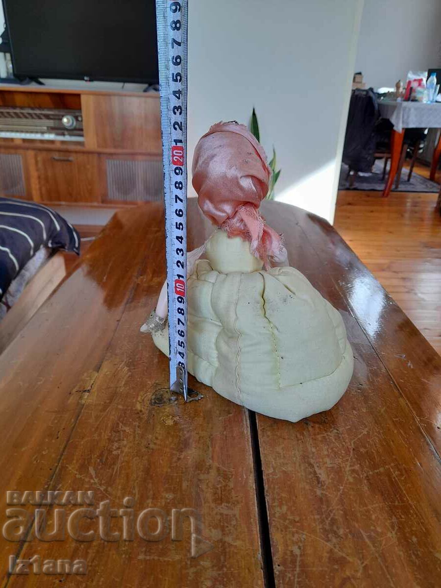 Auction An old Samovar doll Auction An old Samovar doll