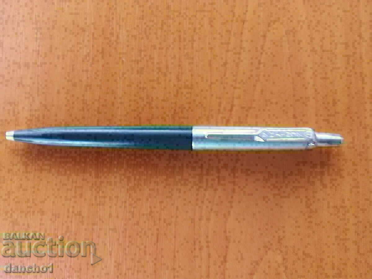 Pen Zenit cu preț € 6.00 | 11.74 BGN