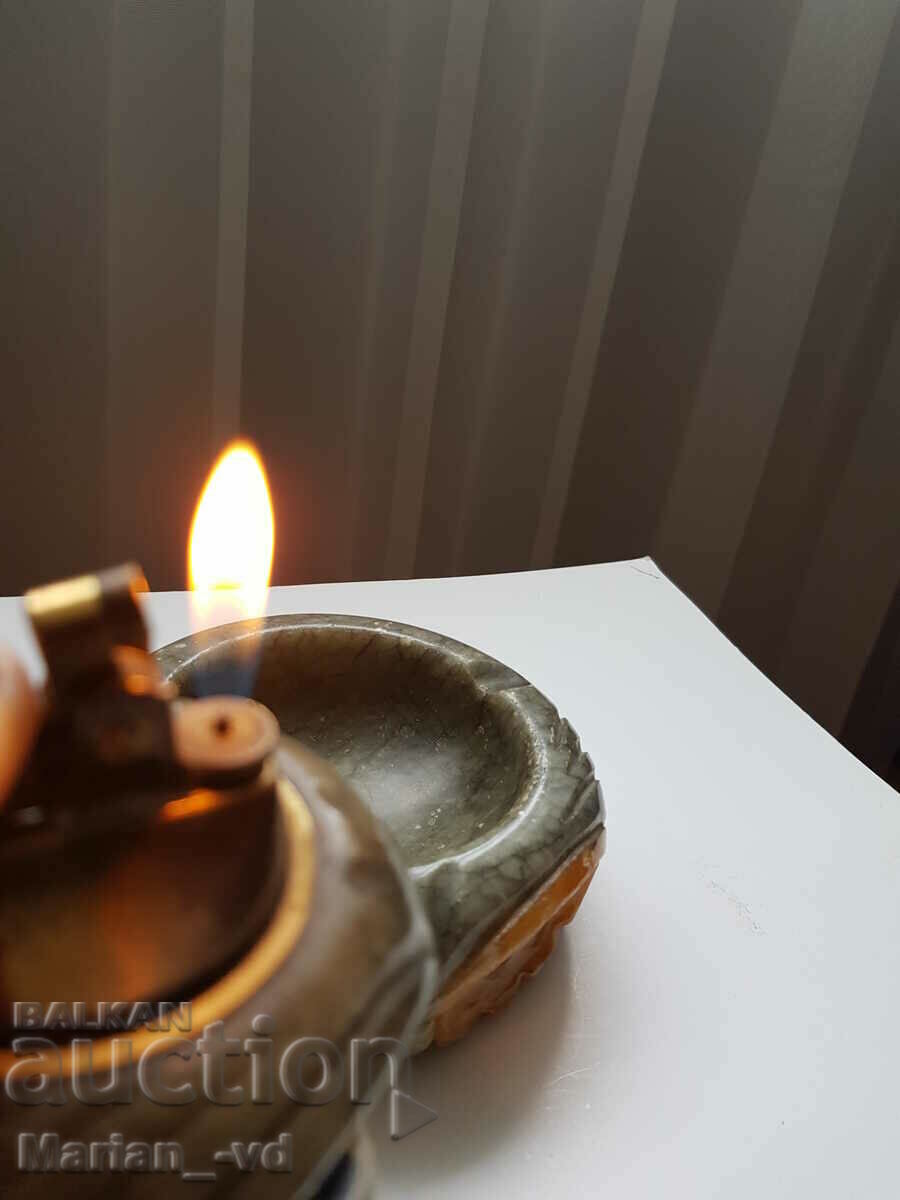 Marble lighter and ashtray set with price 70.00 BGN | € 35.79