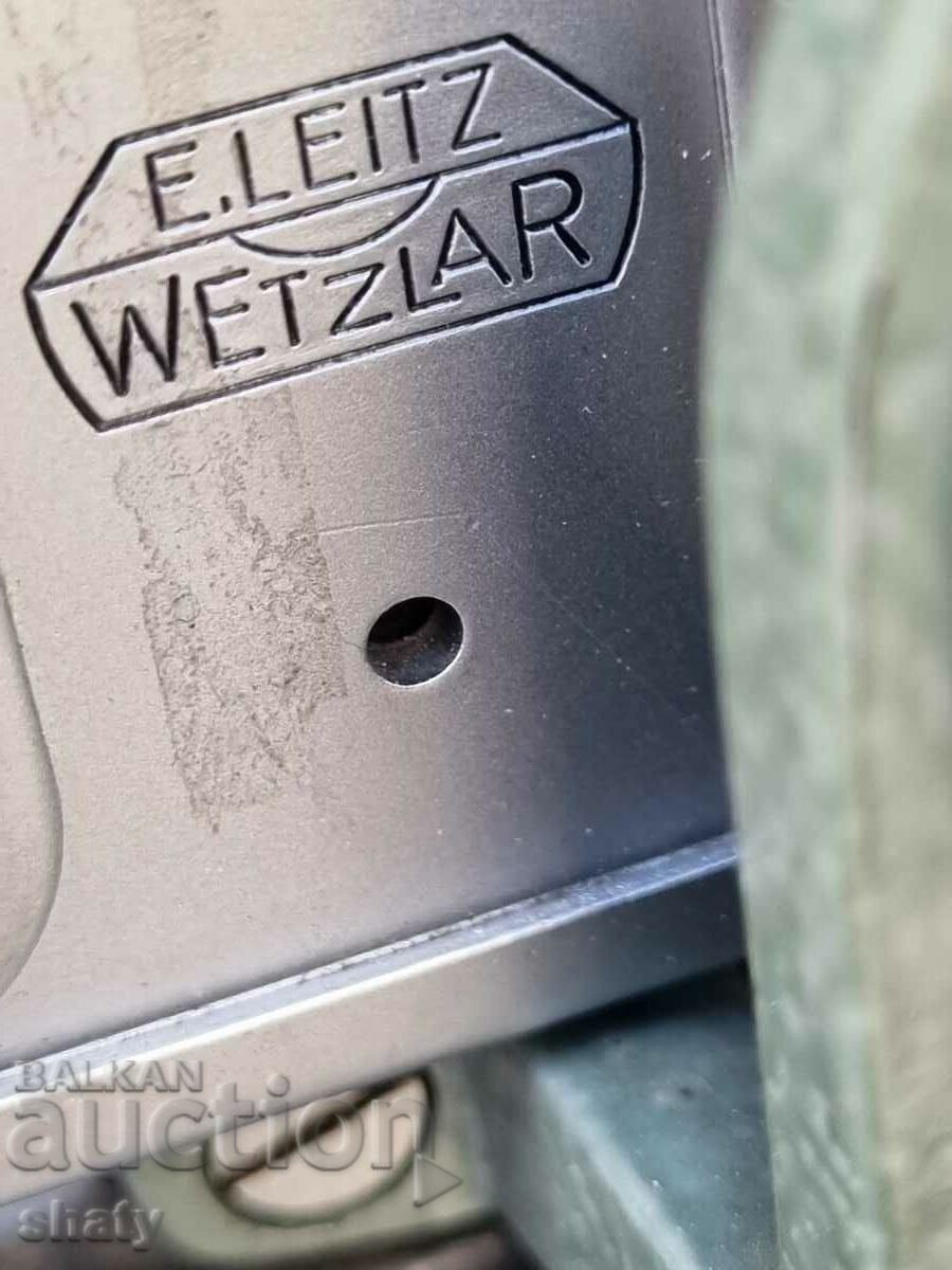 Delivery of Old German projector