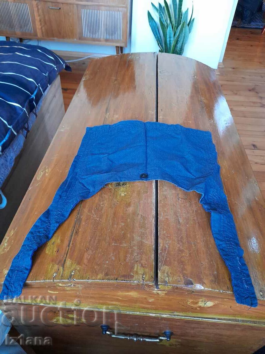 Livrarea Cravată veche de marinar, guler Livrarea Cravată veche de marinar, guler