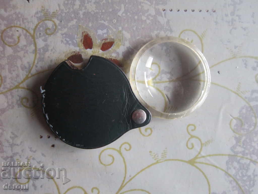 O veche lupă germană de monede - 5 O veche lupă germană de monede - 5