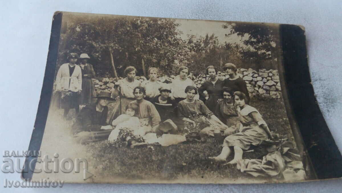 Φωτογραφία Cherepish Γυναίκες και νεαρά κορίτσια 1921