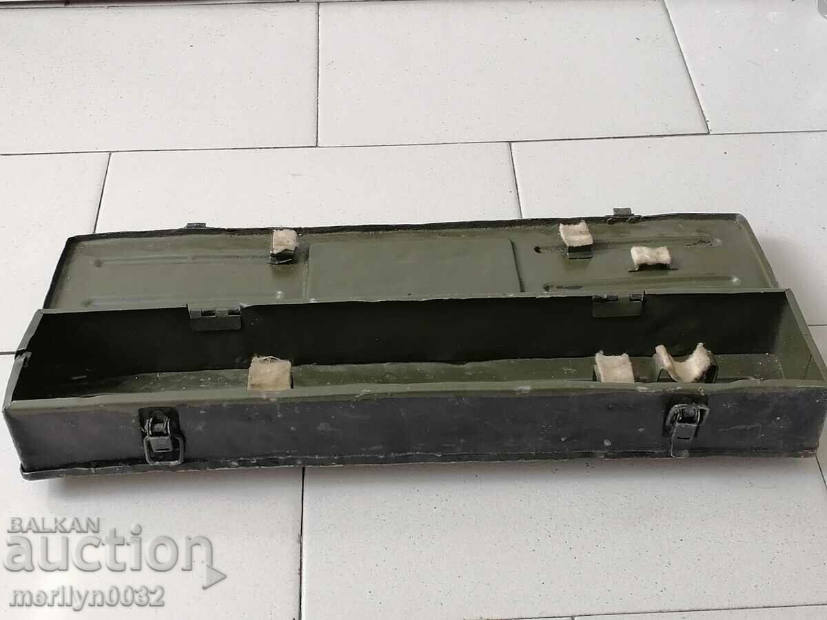 Cutie metalică a armatei germane Cutie al doilea război mondial - 6 Cutie metalică a armatei germane Cutie al doilea război mondial - 6