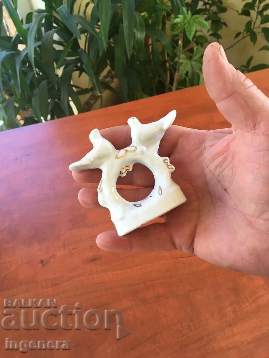 PORCELAIN FIGURE STATUTE GOLD with price 13.00 BGN | € 6.65 PORCELAIN FIGURE STATUTE GOLD with price 13.00 BGN | € 6.65