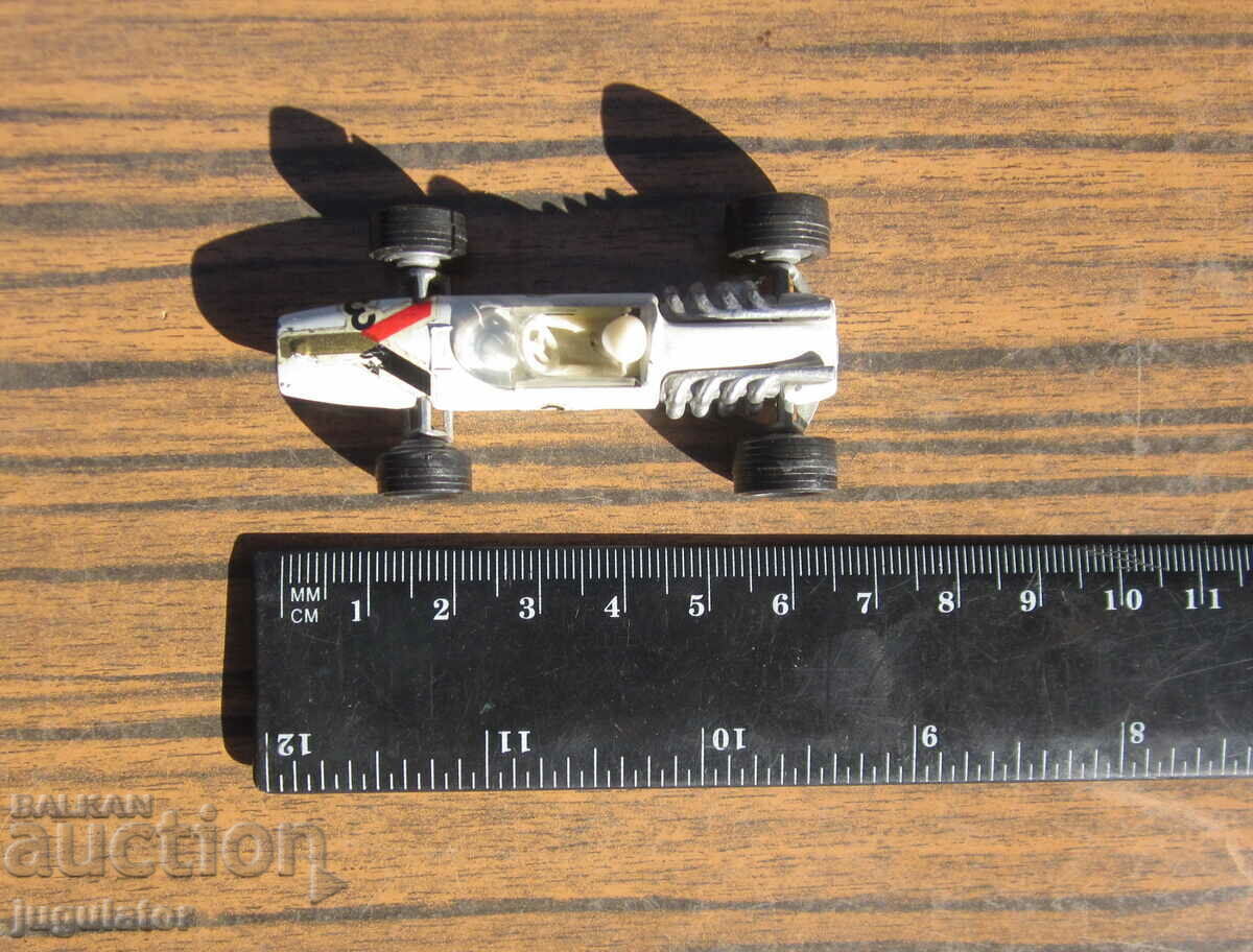 B.R.M. old metal formula 1 F1 toy car - 7 B.R.M. old metal formula 1 F1 toy car - 7