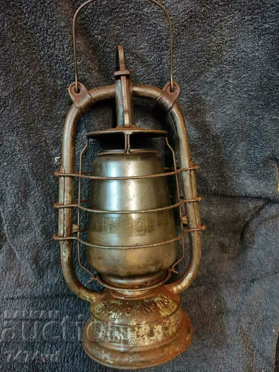 OLD MILITARY GERMAN GAS LANTERN -FROWO