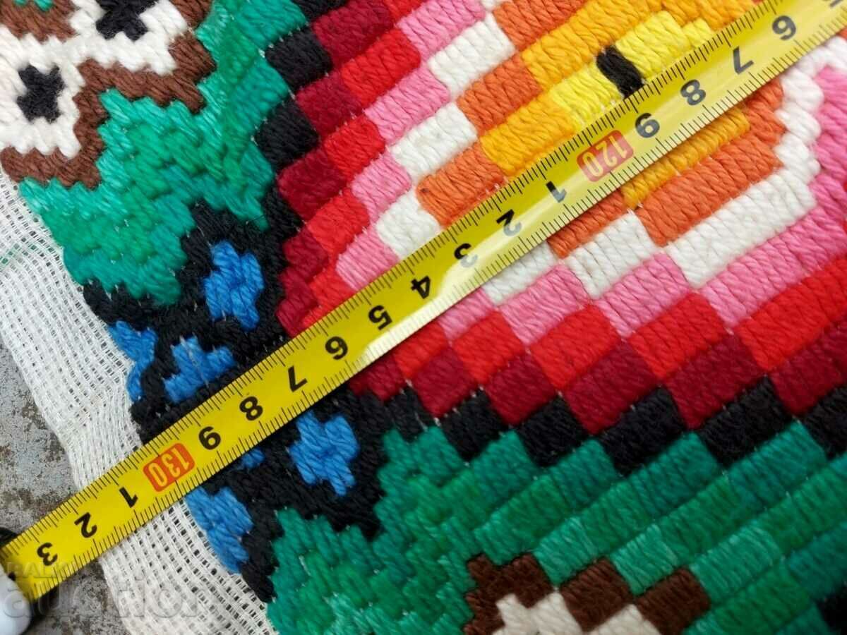 Delivery of OLD QUILT PANEL PILLOW EMBROIDERY EMBROIDERY Delivery of OLD QUILT PANEL PILLOW EMBROIDERY EMBROIDERY