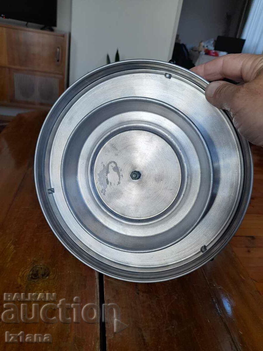 Delivery of Old tray Delivery of Old tray