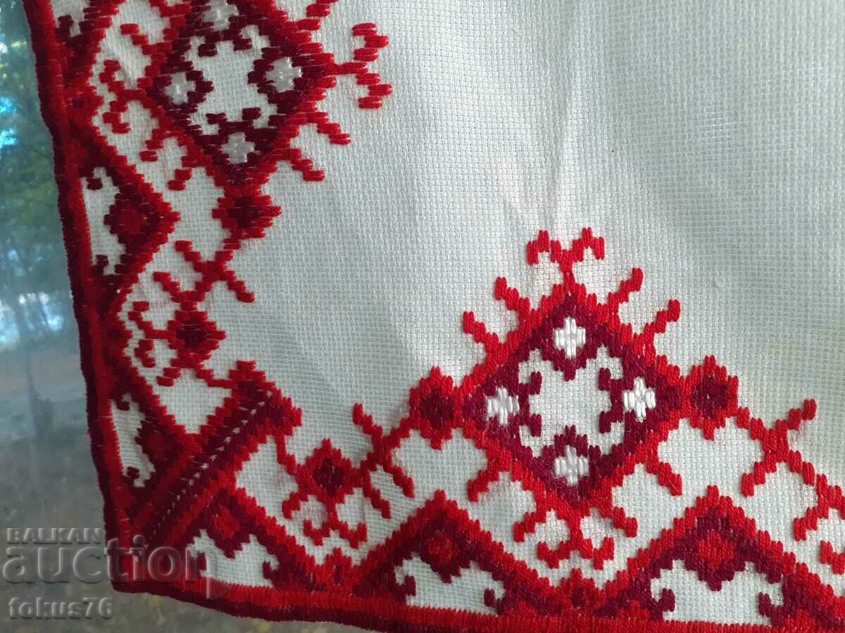 Auction  Check embroidery embroidery folklore