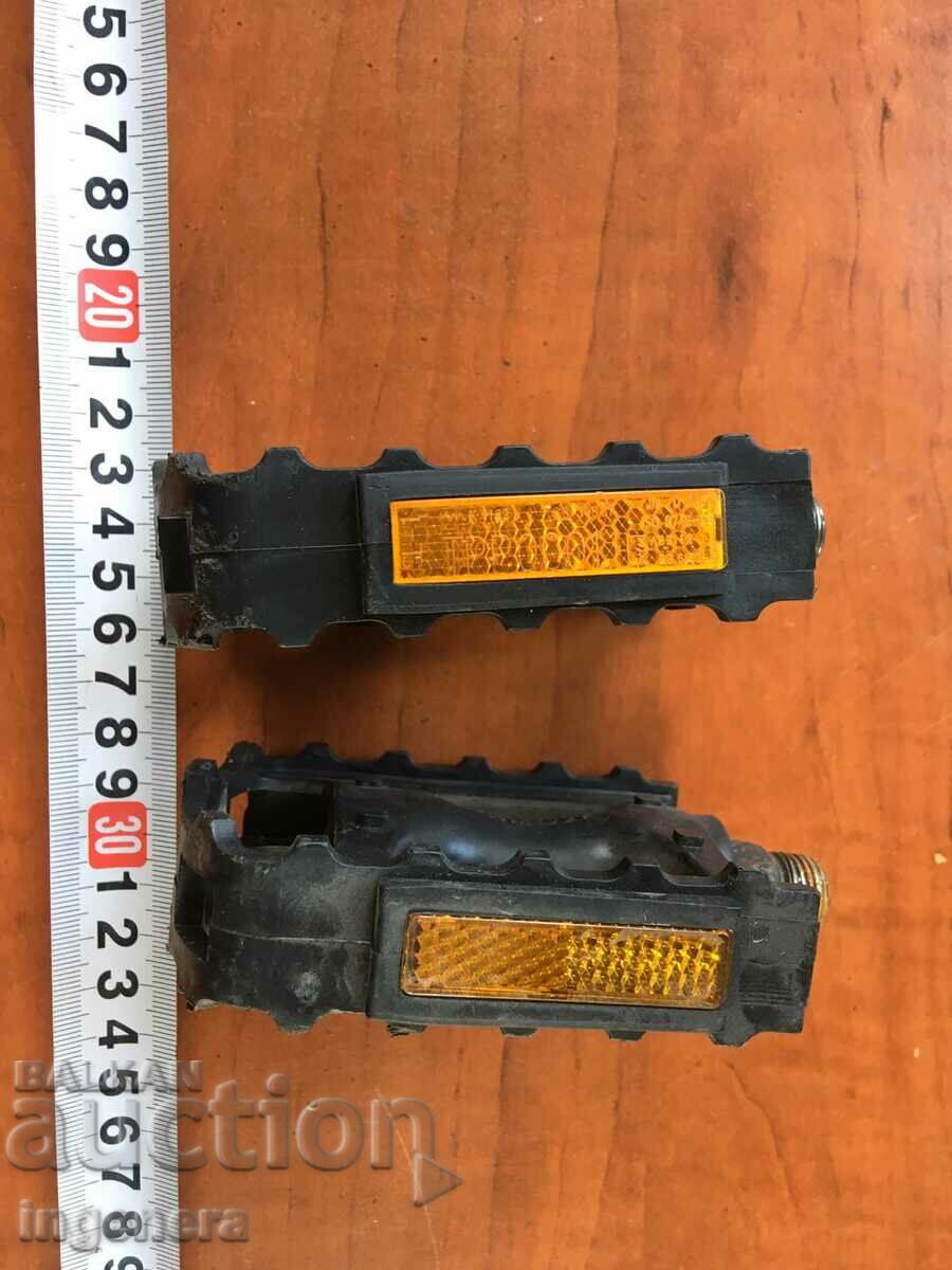 ПЕДАЛ ПЕДАЛИ ЗА ВЕЛОСИПЕД КОЛЕЛО СЪС СВЕТЛООТРАЗИТЕЛИ-2 БР с цена 11.00 лв. | € 5.62 ПЕДАЛ ПЕДАЛИ ЗА ВЕЛОСИПЕД КОЛЕЛО СЪС СВЕТЛООТРАЗИТЕЛИ-2 БР с цена 11.00 лв. | € 5.62