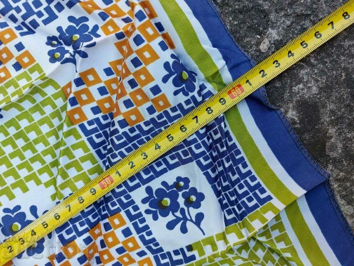 Livrarea SOC NEUTILIZAT DAMĂ PROSOP EȘARFĂ ETICĂ