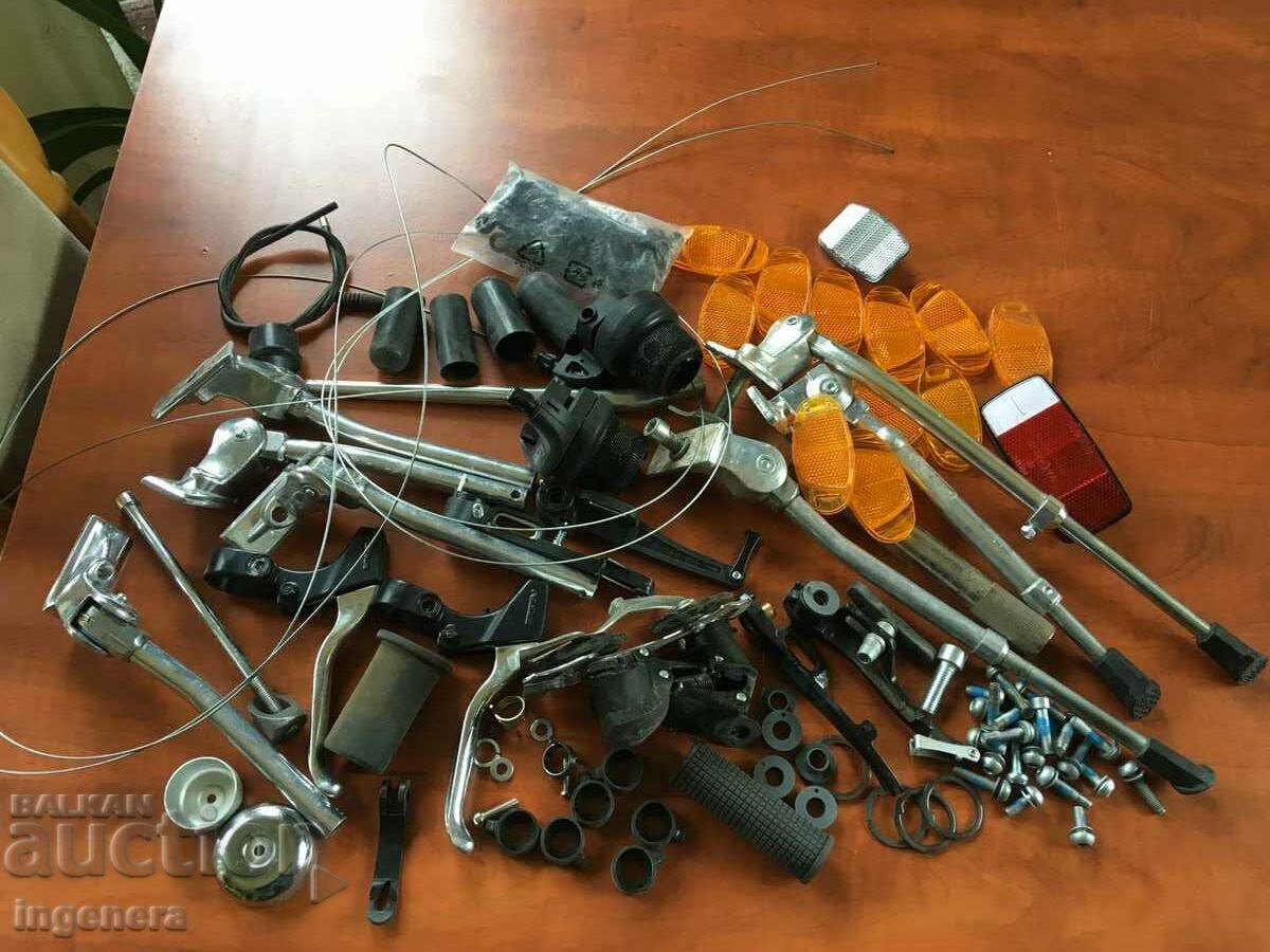 LOT OF BICYCLE PARTS WHEEL