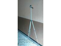 TRIPOD FOR CAMERA