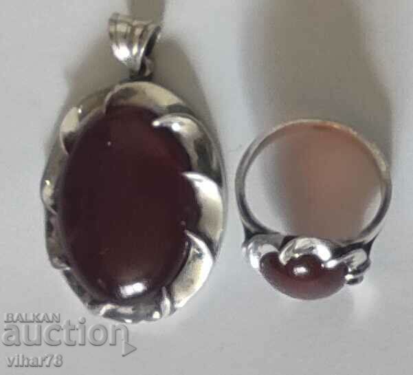 Delivery of MASSIVE CARNELOL PENDANT AND RING SET Delivery of MASSIVE CARNELOL PENDANT AND RING SET