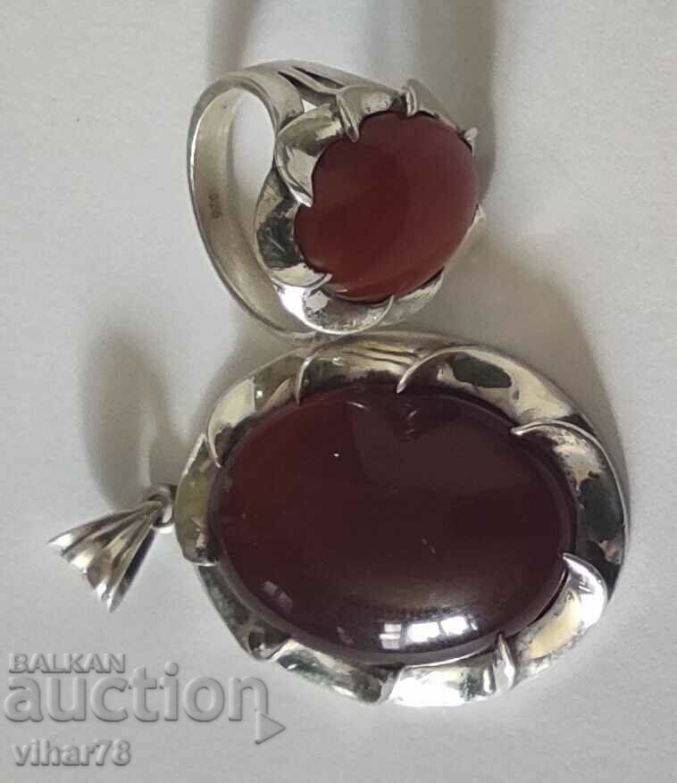 MASSIVE CARNELOL PENDANT AND RING SET