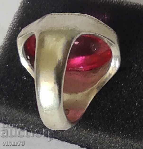 MEN'S SOLID OLD SILVER RING WITH RUBY - 7 MEN'S SOLID OLD SILVER RING WITH RUBY - 7