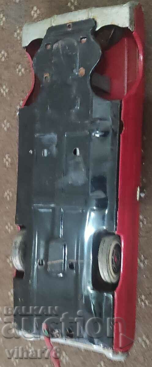 Rare collectible tin toy - CAR FOR REPAIR - 7