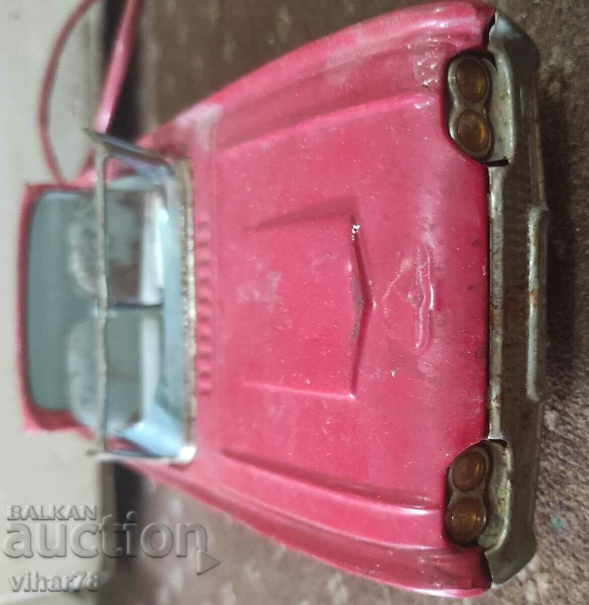Rare collectible tin toy - CAR FOR REPAIR