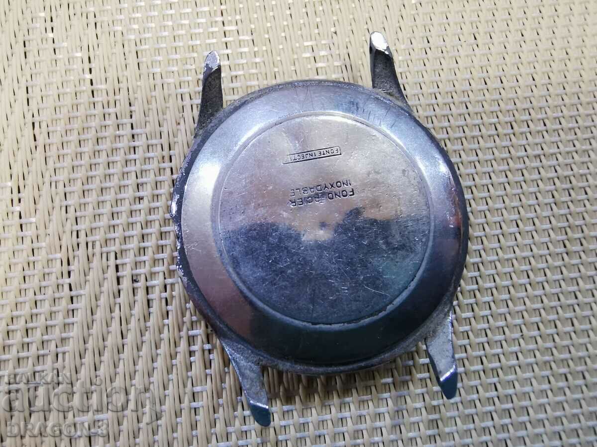 ORLOGIN cu preț € 17.90 | 35.01 BGN