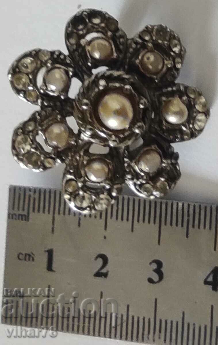 BROŠKA with price 22.99 BGN | € 11.75