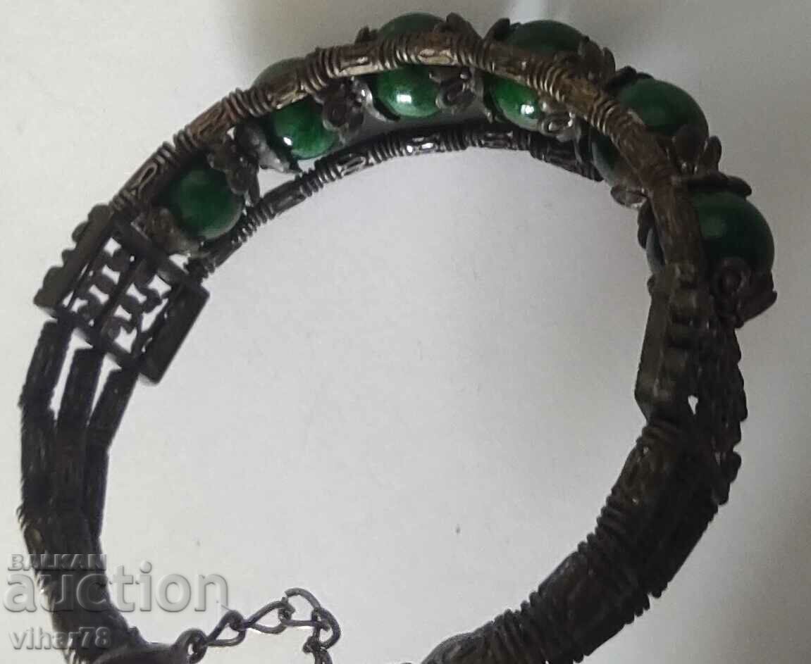 Delivery of bracelet