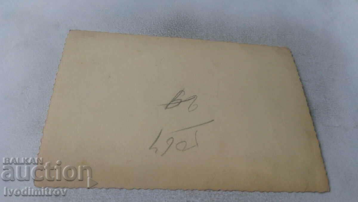 Photo Two men and two women having a drink in a restaurant with price 1.35 BGN | € 0.69 Photo Two men and two women having a drink in a restaurant with price 1.35 BGN | € 0.69